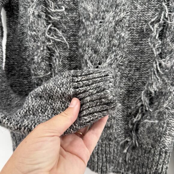 Abercrombie & Fitch Marl Gray Knit Fringe Front Sweater Size S Warm Y2K 90s - Picture 5 of 11